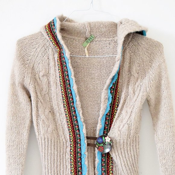 FREE PEOPLE Tan Klara Wool Cable Knit Embroidered Trim Button Cardigan | Size XS - Picture 4 of 11